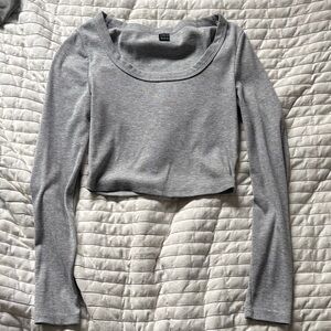 SHEIN Gray Long-Sleeve Scoop Neck Ribbed Crop Top